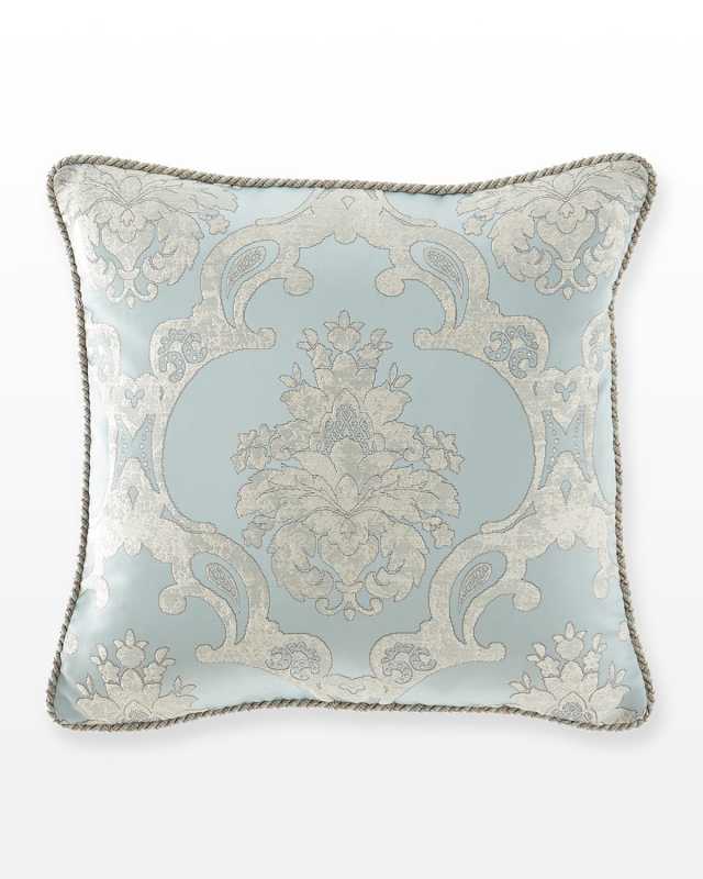 Elizabeth 20" Pillow